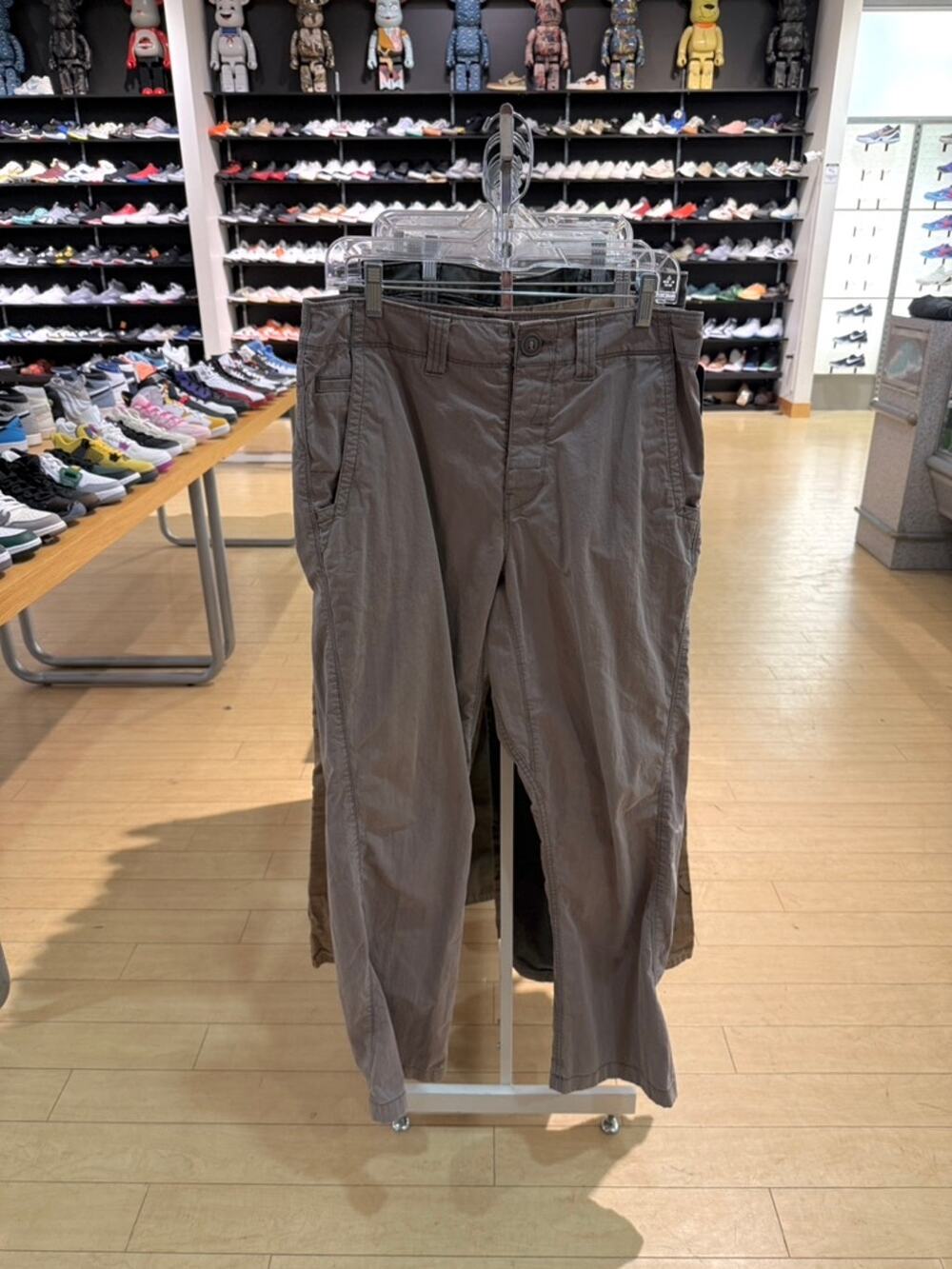 2011 The North Face Y2K Vintage Dark Grey Cargo Trail Pants Basin RTW Summit